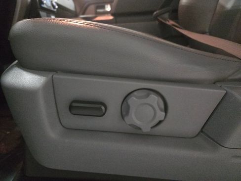 Used 2014 Ford F150 XLT w/ Equipment Group 302A Luxury image 26