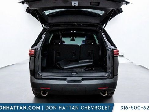 Used 2023 Chevrolet Traverse LT image 31