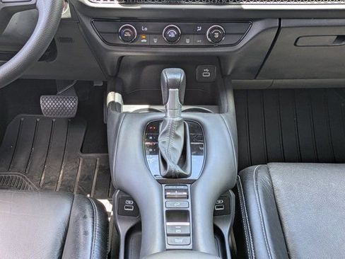 Certified 2023 Honda HR-V LX image 18
