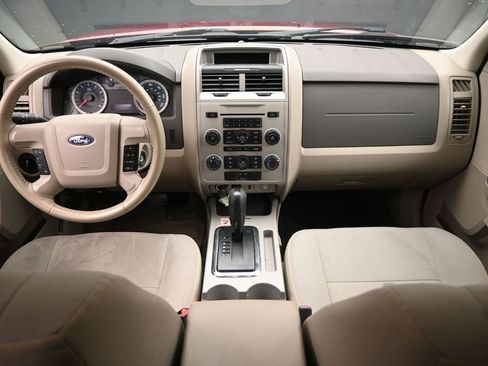 Used 2010 Ford Escape XLT image 14