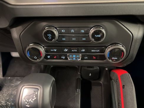 New 2026 Ford Bronco Outer Banks image 13