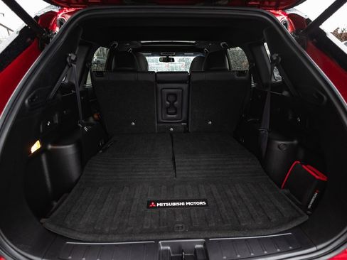 Used 2024 Mitsubishi Outlander SEL image 36