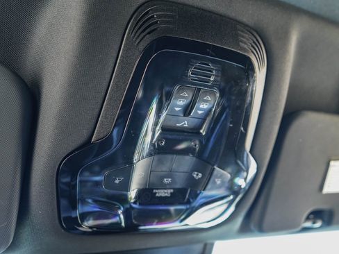 Used 2018 Alfa Romeo Stelvio Quadrifoglio w/ Driver Assist Dynamic Package image 18