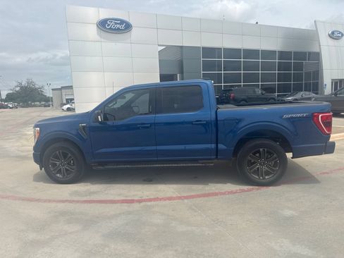 Used 2022 Ford F150 XLT w/ Equipment Group 302A High RWD image 9