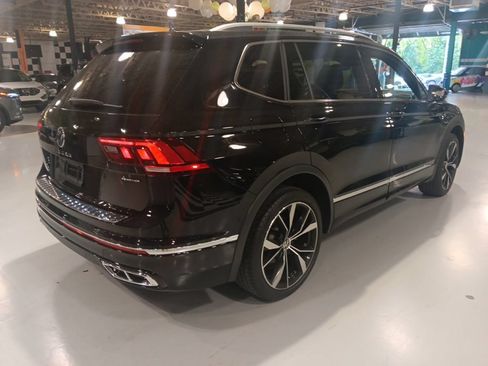 Used 2024 Volkswagen Tiguan SEL R-Line AWD/4WD image 6