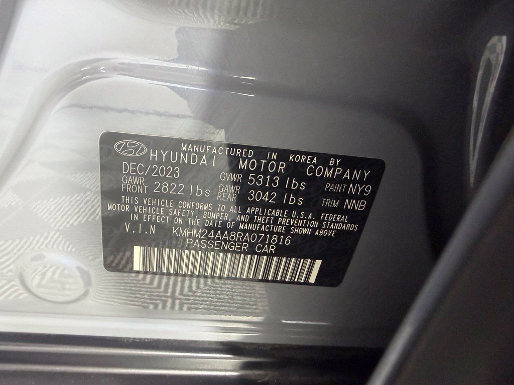 Used 2024 Hyundai Ioniq 6 SE RWD image 22