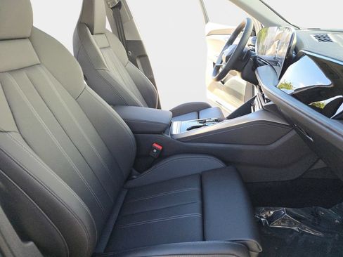 Used 2025 Audi Q5 Premium w/ Premium Plus AWD/4WD image 10
