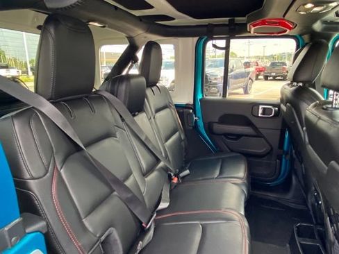 Used 2020 Jeep Wrangler Unlimited Rubicon AWD/4WD image 25