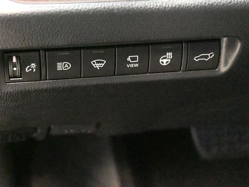 Certified 2020 Toyota RAV4 Limited image 14