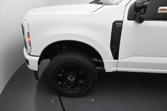 Used 2025 Ford F350 XL w/ STX Appearance Package AWD/4WD image 12