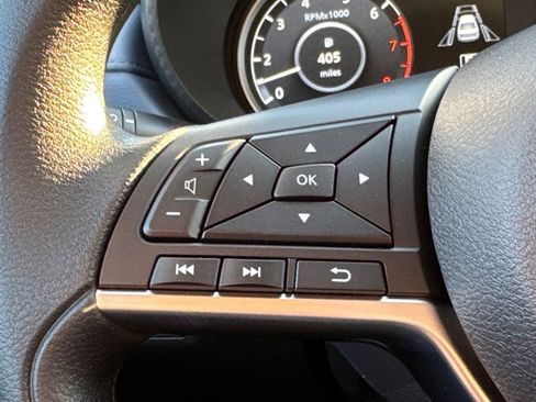 New 2025 Nissan Versa SV w/ Trunk Package image 16