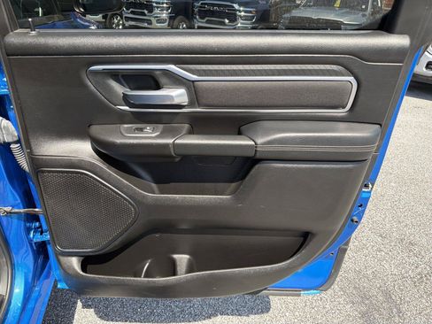 Used 2025 RAM 1500 Big Horn AWD/4WD image 17