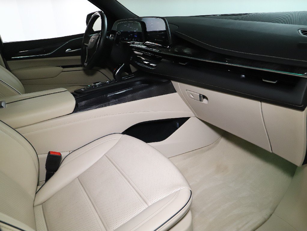Used 2023 Cadillac Escalade Premium Luxury AWD/4WD image 42