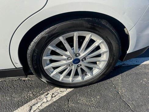 Used 2016 Ford C-MAX SE image 7