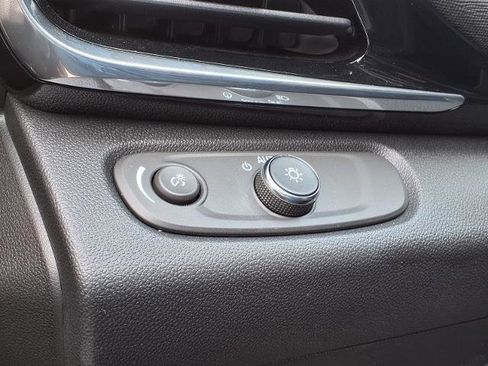 Used 2024 Buick Envista Avenir FWD image 15