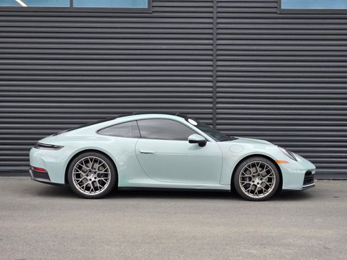 Certified 2025 Porsche 911 Carrera RWD image 8