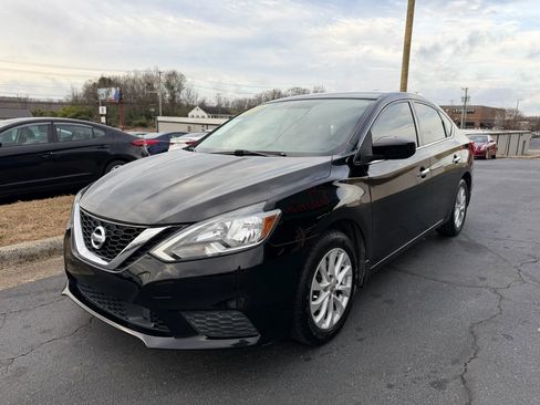 Used 2019 Nissan Sentra SV image 3