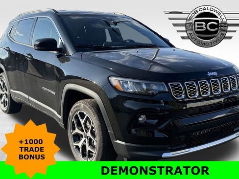 New 2026 Jeep Compass Limited AWD/4WD image 1
