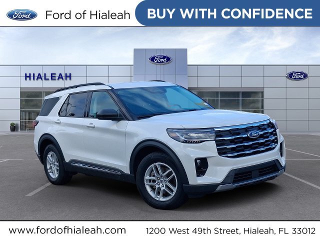 Used 2025 Ford Explorer Active w/ Active Comfort Package RWD image 1