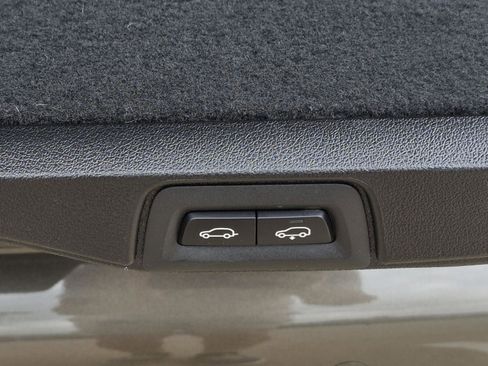 Certified 2025 BMW X7 M60i w/ Executive Package AWD/4WD image 10