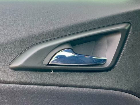 Used 2023 Chevrolet Malibu LT image 53