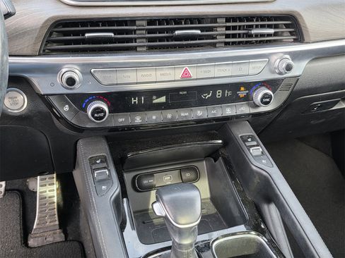 Used 2021 Kia Telluride SX w/ SX Prestige Package image 35