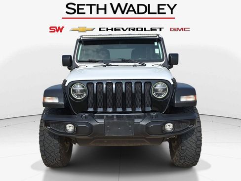 Used 2021 Jeep Wrangler Unlimited Sport AWD/4WD image 2
