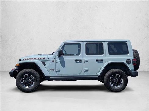 Used 2024 Jeep Wrangler Unlimited Rubicon AWD/4WD image 9