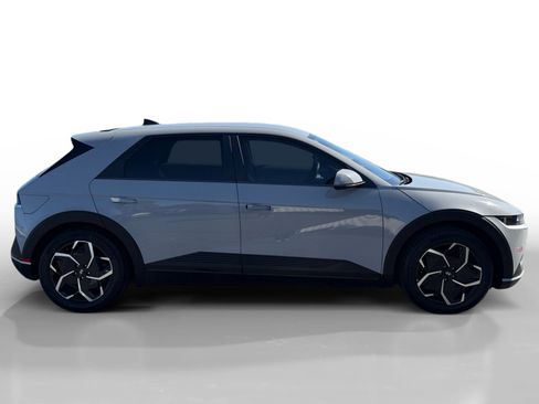 Used 2024 Hyundai Ioniq 5 SEL RWD image 6