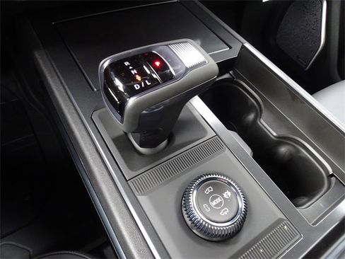 New 2026 GMC Hummer EV SUV image 18