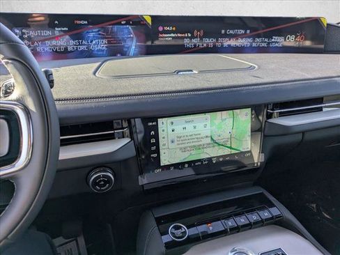 New 2025 Lincoln Navigator Reserve w/ Jet Appearance Package image 13