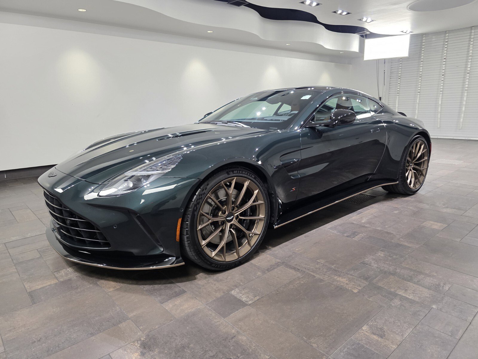 New 2026 Aston Martin V8 Vantage S RWD image 25
