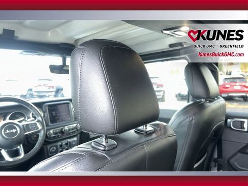 Used 2022 Jeep Wrangler Unlimited Sahara 4xe w/ Cold Weather Group image 30