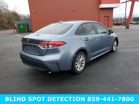 Used 2024 Toyota Corolla LE image 4