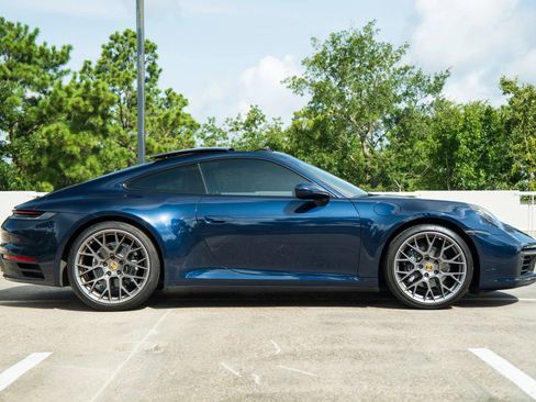 Used 2020 Porsche 911 Carrera RWD image 13