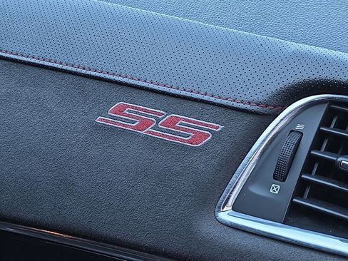 Used 2014 Chevrolet SS image 34