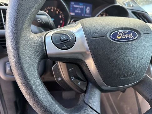 Used 2015 Ford Escape SE FWD image 20