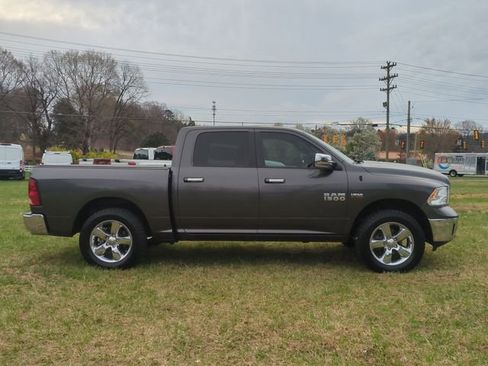 Used 2017 RAM 1500 Big Horn image 14