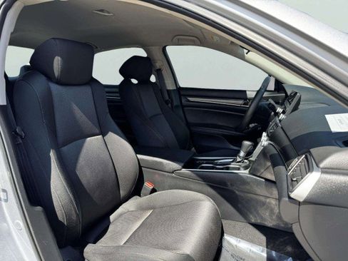 Used 2019 Honda Accord LX image 47