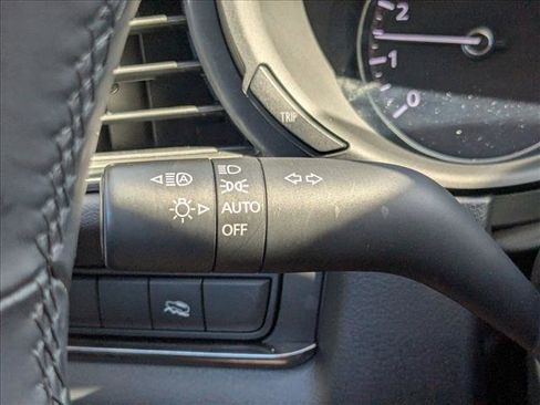 Used 2023 MAZDA CX-30 AWD 2.5 S w/ Premium Package image 6