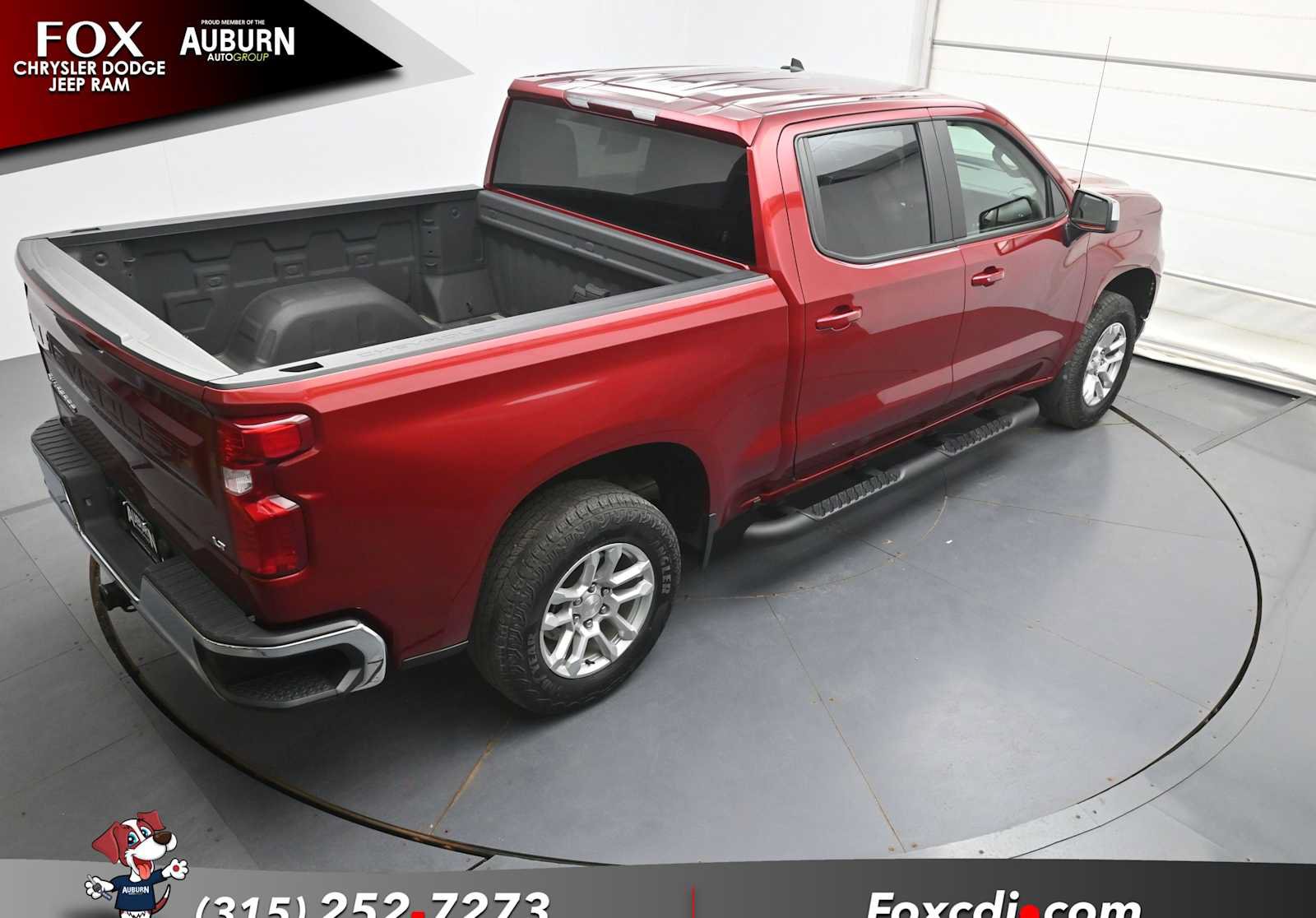 Used 2024 Chevrolet Silverado 1500 LT AWD/4WD image 33
