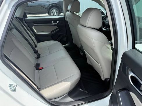 Used 2024 Honda Civic Touring image 27