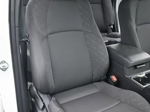 Used 2025 Toyota Tacoma SR5 AWD/4WD image 14