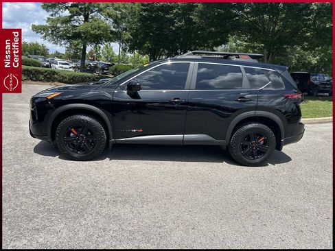 Certified 2025 Nissan Rogue SV AWD/4WD image 4