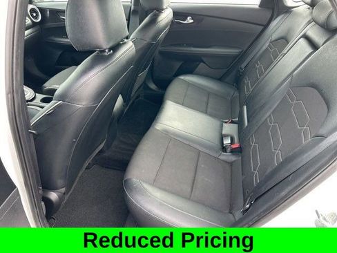 Used 2023 Kia Forte GT-Line image 39