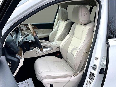 Certified 2022 Mercedes-Benz GLS 450 4MATIC image 24