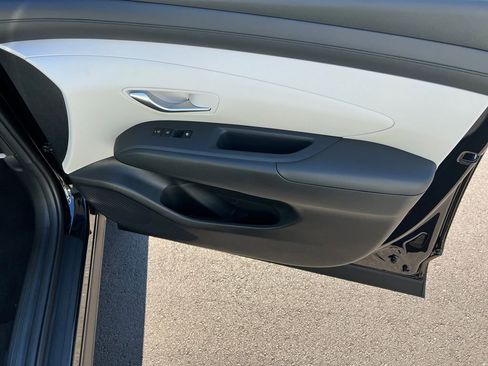 New 2026 Hyundai Tucson SEL image 14