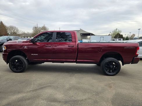 Used 2022 RAM 3500 Big Horn w/ Level A Equipment Group AWD/4WD image 4