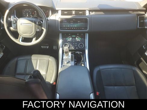 Used 2019 Land Rover Range Rover Sport HST image 2