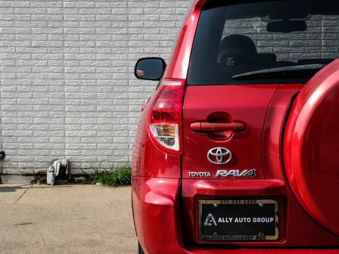 Used 2007 Toyota RAV4 Limited FWD image 44
